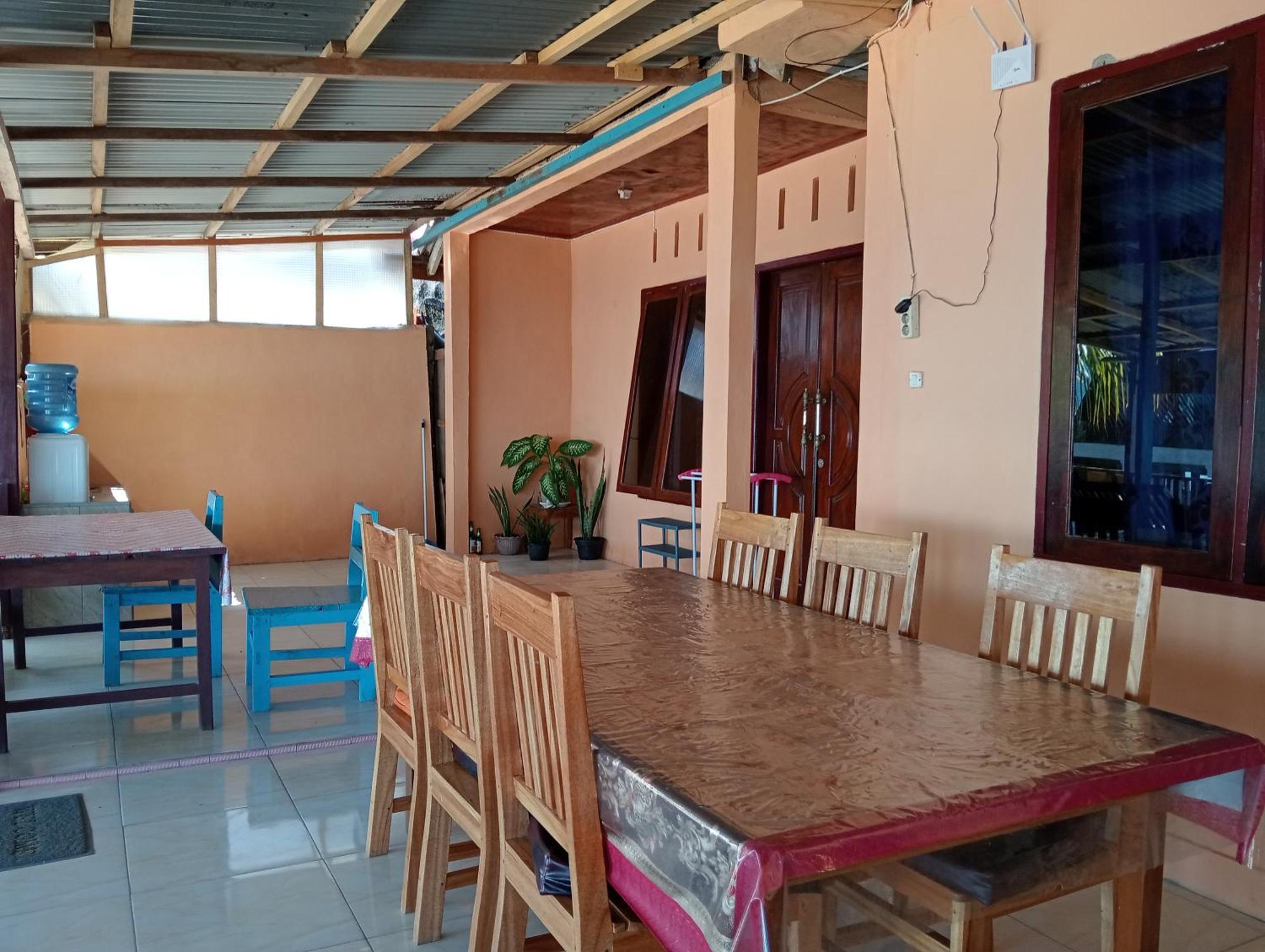 Mamalis Homestay Manado Ngoại thất bức ảnh