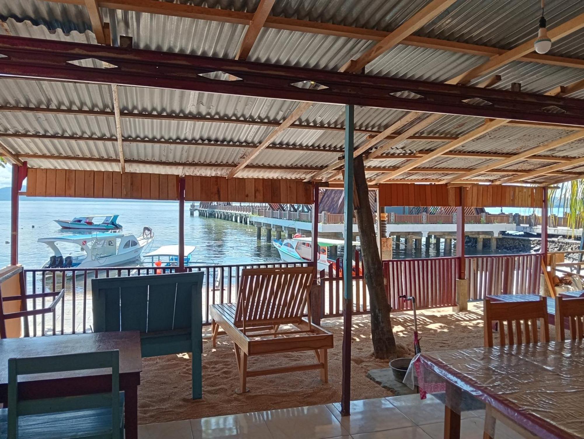 Mamalis Homestay Manado Ngoại thất bức ảnh