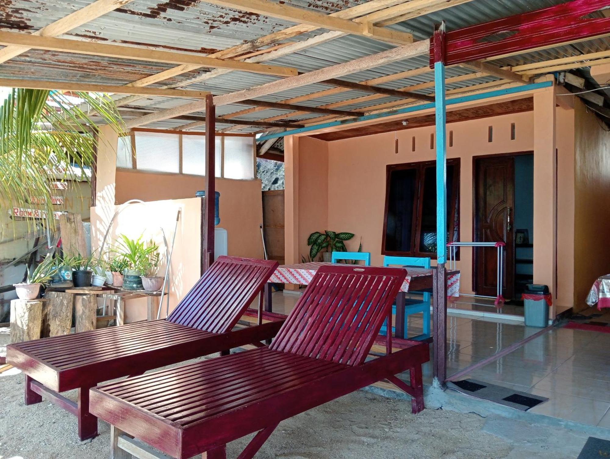 Mamalis Homestay Manado Ngoại thất bức ảnh