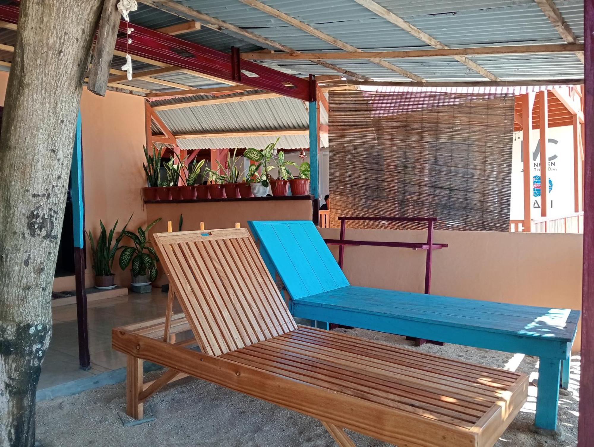 Mamalis Homestay Manado Ngoại thất bức ảnh