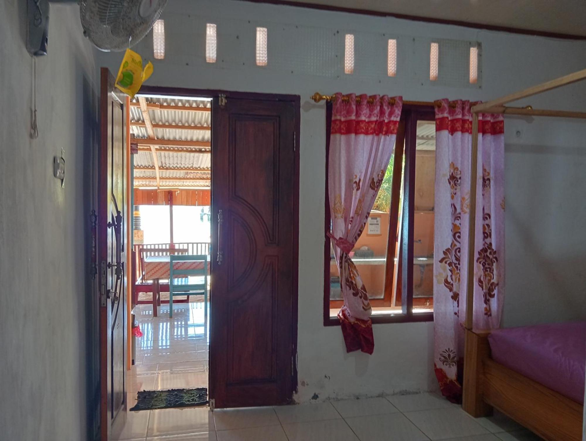 Mamalis Homestay Manado Ngoại thất bức ảnh